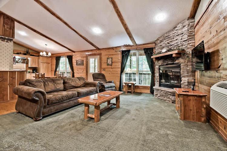Вилла Secluded Cabin In The Woods! 1 Story Юрика Спрингс Экстерьер фото